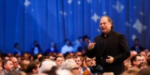 A recording of CEO Marc Benioff’s keynote was posted on Salesforce’s internal site. His jokes about ICE weren’t included.