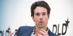 Google offers buyouts to staff in its business unit who aren’t ‘all in’