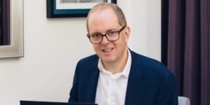 I left Amazon and became an angel investor. Mentoring startups for 6 years made me a better founder.