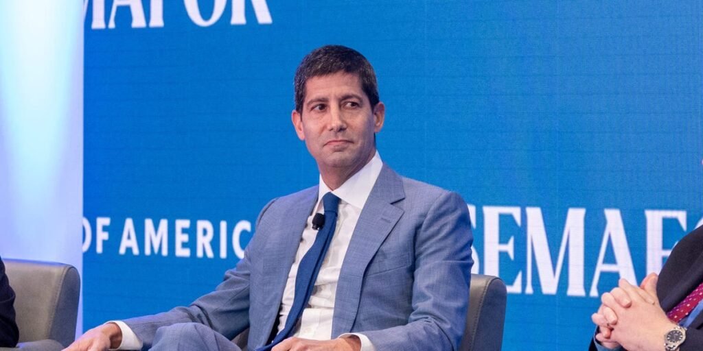 What Smart People Are Saying About Kevin Warsh Becoming Fed Chair What Smart People Are Saying About Kevin Warsh Becoming Fed Chair