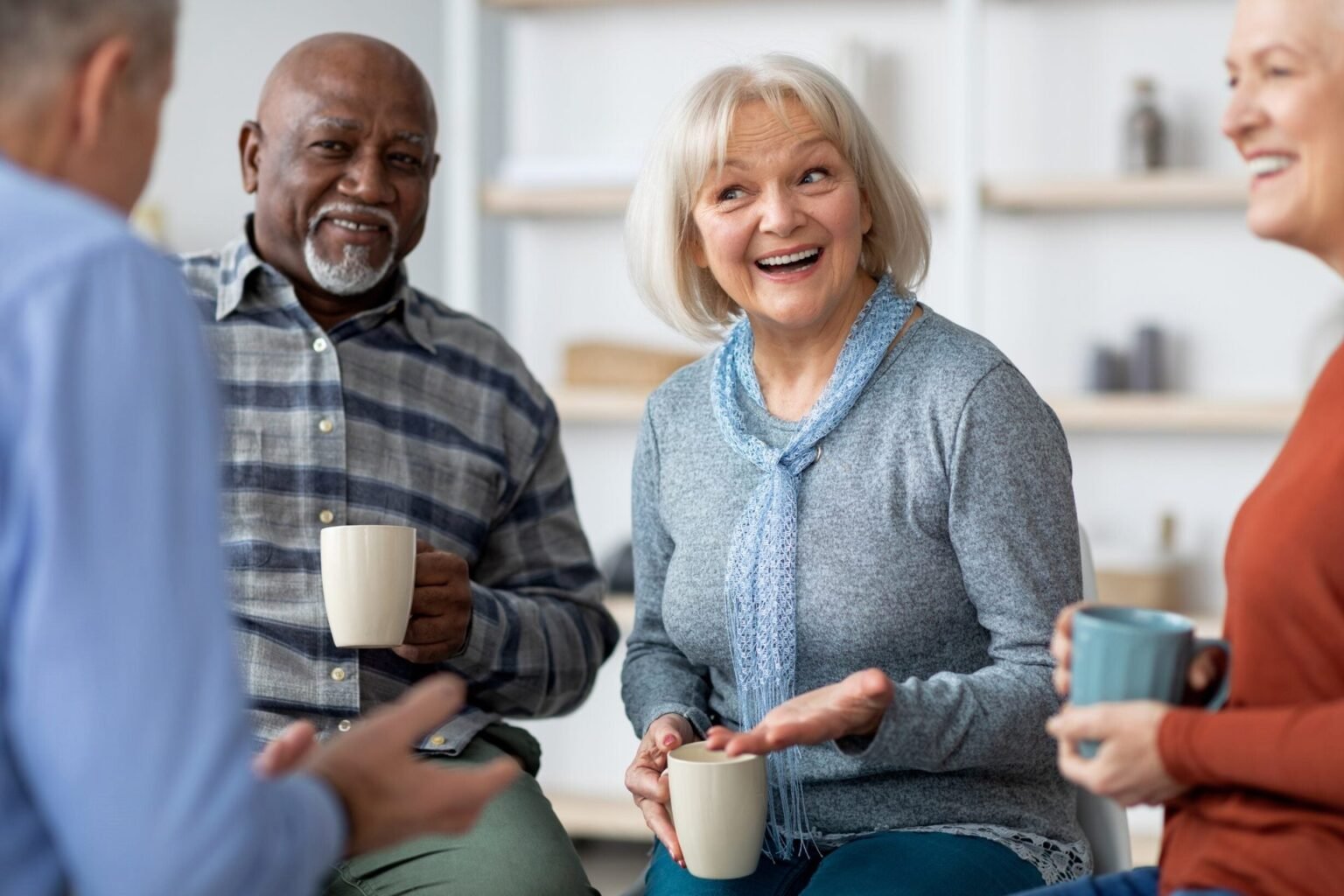 18 Free or Cheap Activities for Seniors on a Tight Budget