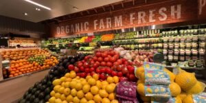 I’m a New Yorker who visited Erewhon, a high-end grocery store in Los Angeles, for the first time. The prices blew me away.