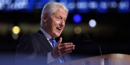 Bill Clinton says he can only remember sending 2 emails in his life