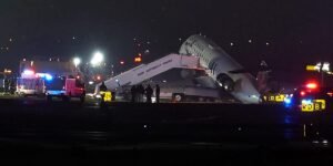 The front of an Air Canada plane was wrecked at LaGuardia after it collided with a vehicle while taxiing The front of an Air Canada plane was wrecked at LaGuardia after it collided with a vehicle while taxiing