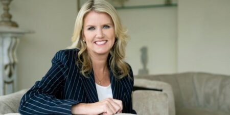 Microsoft makes sweeping overhaul of HR organization, internal memo shows