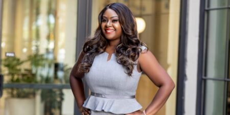 I was a Meta HR manager before getting laid off. If I could speak to my younger self, here’s what I’d tell her.