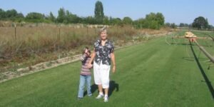 I moved my family from the glitz of 1970s Los Angeles to rural Oregon. My husband took a pay cut, but we never looked back.