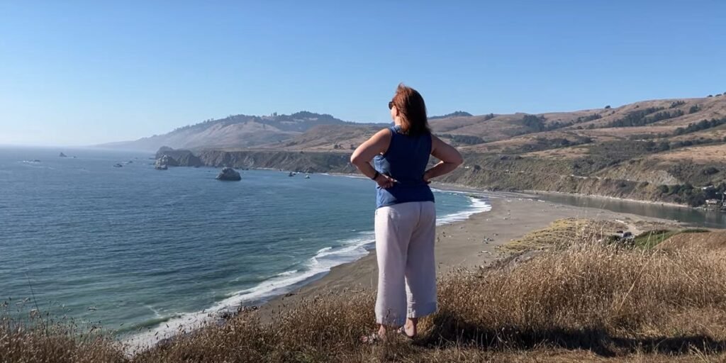 I was an empty nester who got laid off and felt alone. I started housesitting, and my whole outlook on aging changed.