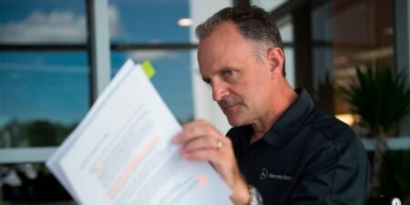 Mercedes’ American CEO says he’s reorganizing the company after finding a big problem in his first year Mercedes’ American CEO says he’s reorganizing the company after finding a big problem in his first year