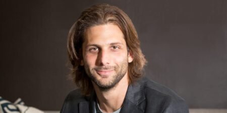 This startup thinks AI can help couples spice up the bedroom. Read the pitch deck it used to raise  million.