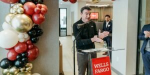 Wells Fargo’s head of AI shares his playbook for staying in demand as banks weigh what the tech means for head count Wells Fargo’s head of AI shares his playbook for staying in demand as banks weigh what the tech means for head count