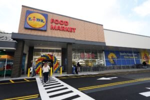 Chocolate Ladybugs Sold at Lidl Recalled Over ‘Undeclared Allergen’ Chocolate Ladybugs Sold at Lidl Recalled Over ‘Undeclared Allergen’