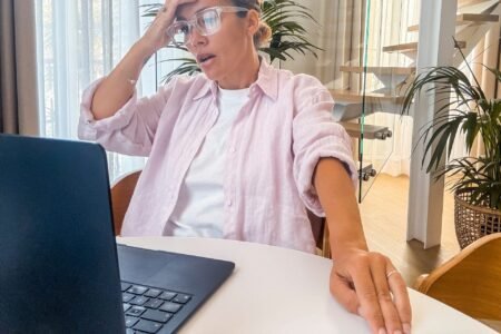 30 Common Job Search Scams to Watch for in 2026