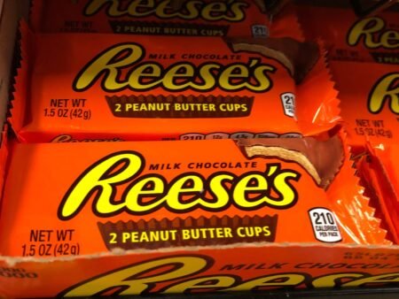 Hershey Says ‘Classic’ Reese’s Returning; Founder’s Grandson Cries PR