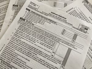 That Tax Calculator Promising a Big Refund? The IRS Says Beware