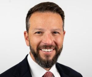 .7 Billion Wells Fargo-Affiliated Team Wants Clients To Call When They Can’t Sleep