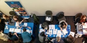 6 mistakes job seekers should avoid when using AI for résumés, cover letters, and networking