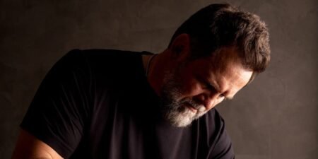 I’m the creator of the Theragun. Here’s a day in my life, starting with a morning mantra and ending with my 3-second trick to fall asleep.