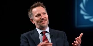 LinkedIn CEO says AI is boosting the value of these 4 ‘soft skills’ LinkedIn CEO says AI is boosting the value of these 4 ‘soft skills’