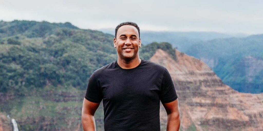 I’m a millennial pastor in Hawaii who started renting out my car to pay for diapers. I made  million last year.