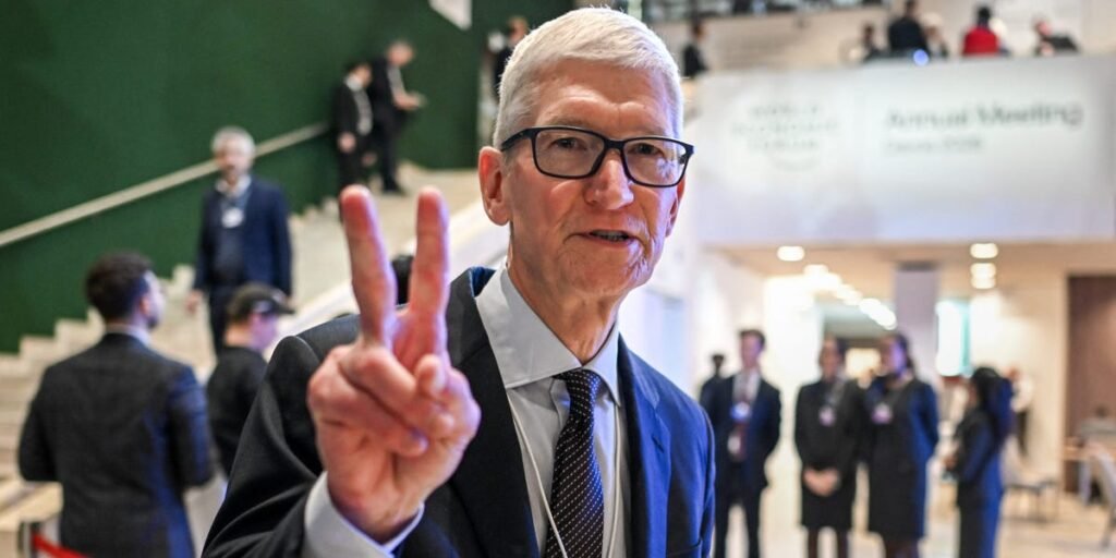 What Tim Cook taught us about succeeding a legend