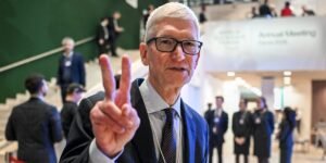 What Tim Cook taught us about succeeding a legend