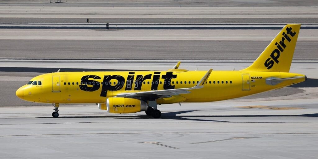 Trump says ‘maybe’ the federal government should help Spirit Airlines