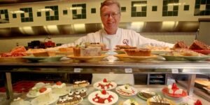 Southern cafeteria chains like Piccadilly, K&W, and S&S are disappearing. Small business owners are saving the concept.