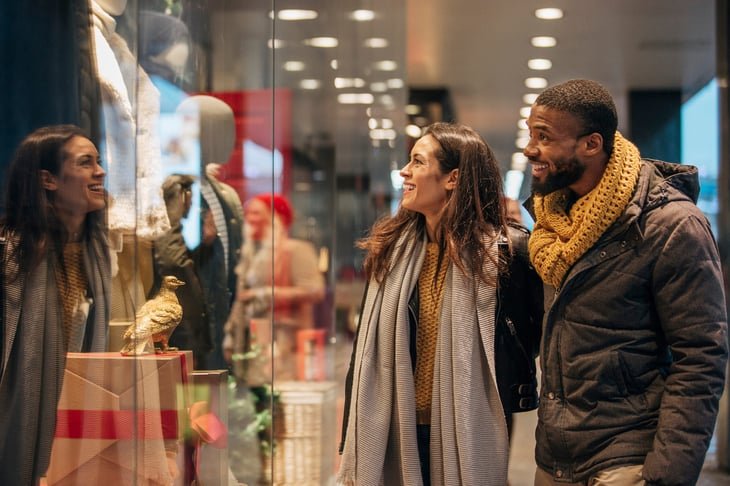 Couple shopping for the holidays