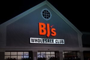 BJ’s Wholesale Club Expands to Texas, Rivaling Costco and Sam’s Club