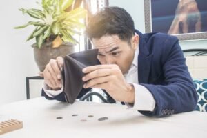 Some People Are Just Good With Money, While Others Are Broke No Matter How Much They Earn. Why Is That? Some People Are Just Good With Money, While Others Are Broke No Matter How Much They Earn. Why Is That?