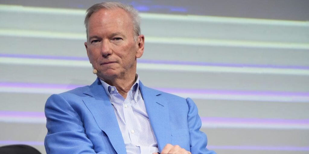 Arizona students boo former Google CEO Eric Schmidt as he talks about AI during graduation speech