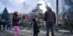 US special ops veterans are teaching regular Ukrainians how to keep each other alive in a war that’s ‘just so blatantly civilian’ US special ops veterans are teaching regular Ukrainians how to keep each other alive in a war that’s ‘just so blatantly civilian’