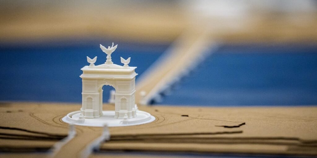 Trump plans to build a giant 250-foot arch in Washington, DC. See how he has changed the capital during his second term. Trump plans to build a giant 250-foot arch in Washington, DC. See how he has changed the capital during his second term.
