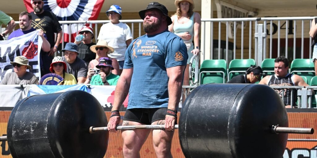 How to build strength and muscle in a 15-minute workout, according to the World’s Strongest Man How to build strength and muscle in a 15-minute workout, according to the World’s Strongest Man