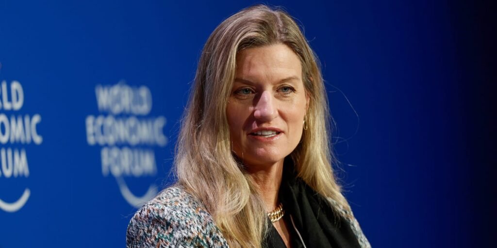 24 retail CEOs made as much in a day as their typical employee earned in a year — and a big one didn’t
