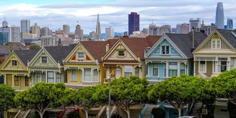 A VC’s viral tweet has people debating if 0K in San Francisco means you’re destined for the ‘permanent underclass’ A VC’s viral tweet has people debating if 0K in San Francisco means you’re destined for the ‘permanent underclass’