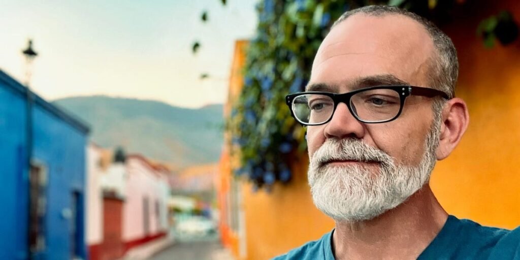After I left my 24-year marriage, I moved to Mexico City on a whim. I quickly met my new partner there. After I left my 24-year marriage, I moved to Mexico City on a whim. I quickly met my new partner there.
