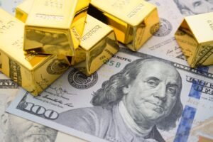 How to Reap the Cash-Back Rewards of Buying Gold at Costco