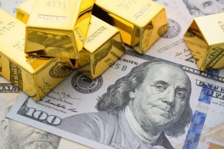 How to Reap the Cash-Back Rewards of Buying Gold at Costco