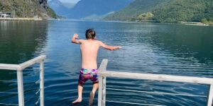 I spent almost 0 to rent a private floating sauna in Norway. It turned out to be the highlight of our family trip.
