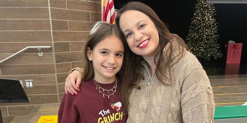 Our elementary school lets parents eat lunch with their kids. My youngest is off to middle school, and I’ll miss those priceless moments. Our elementary school lets parents eat lunch with their kids. My youngest is off to middle school, and I’ll miss those priceless moments.