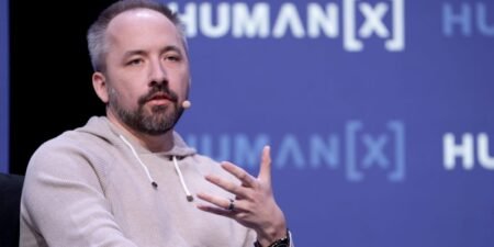 Read the Dropbox memos about CEO Drew Houston’s plan to train his replacement and step down