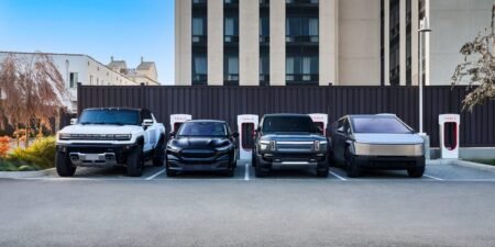Tesla has a possible fix for chaotic charging lines Tesla has a possible fix for chaotic charging lines