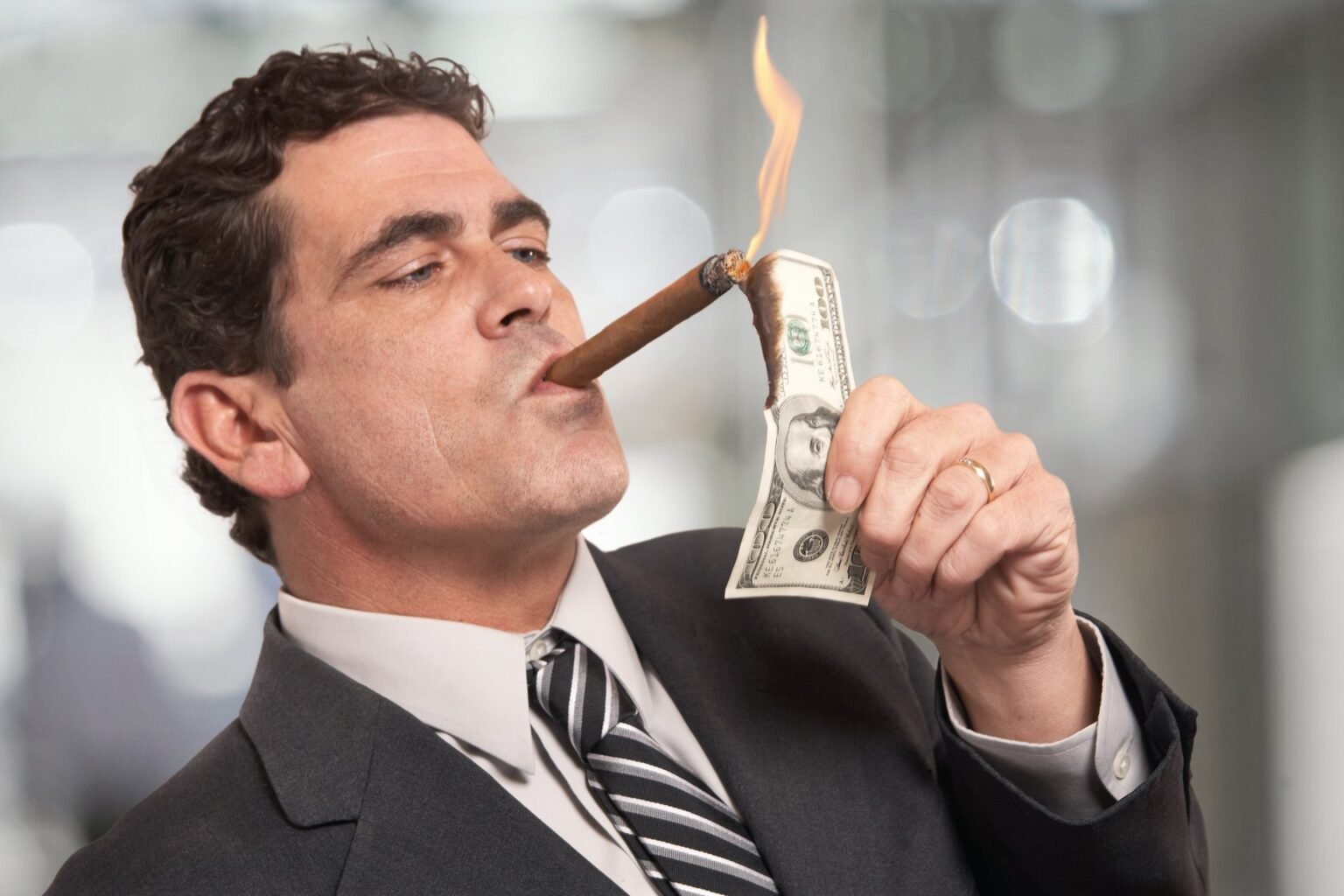 6 Income Numbers That Decide Whether You’re Lower, Middle, or Upper Class in 2026 6 Income Numbers That Decide Whether You’re Lower, Middle, or Upper Class in 2026