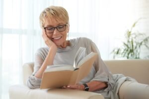 Love Reading? 8 Ways Bookworms Can Make Money