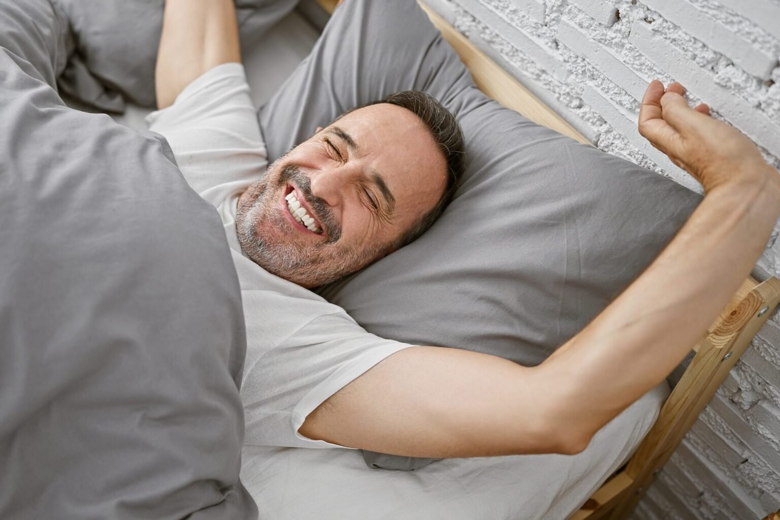 6 Jobs for Night Owls Who Are Done Pretending to Be Morning People