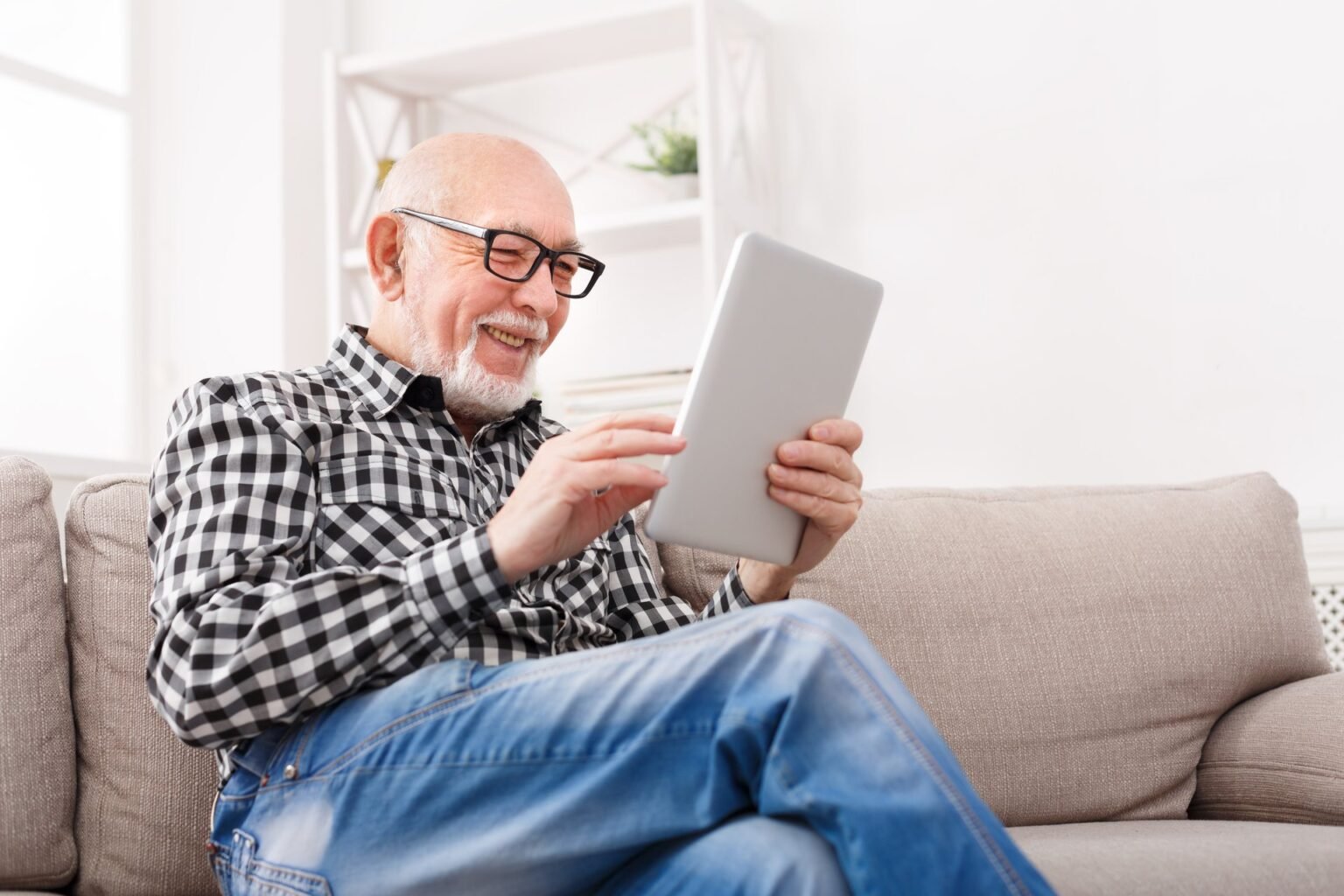 15 Places to Find Free E-Books in 2026