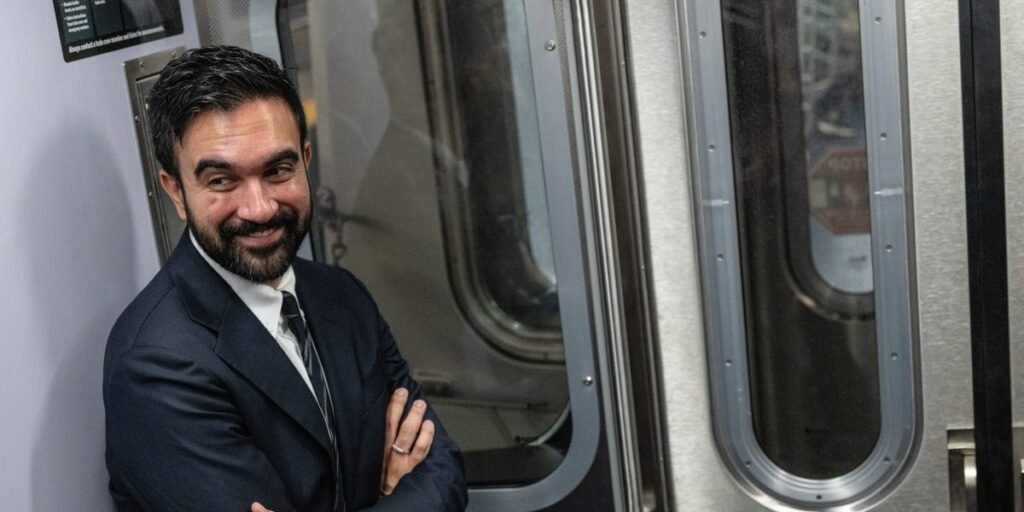 5 charts show who has the best and worst commutes in New York City 5 charts show who has the best and worst commutes in New York City