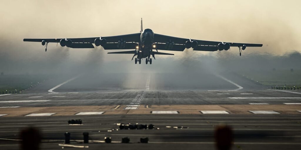8 crew members are presumed dead after a B-52 bomber crashed at California’s Edwards Air Force Base 8 crew members are presumed dead after a B-52 bomber crashed at California’s Edwards Air Force Base